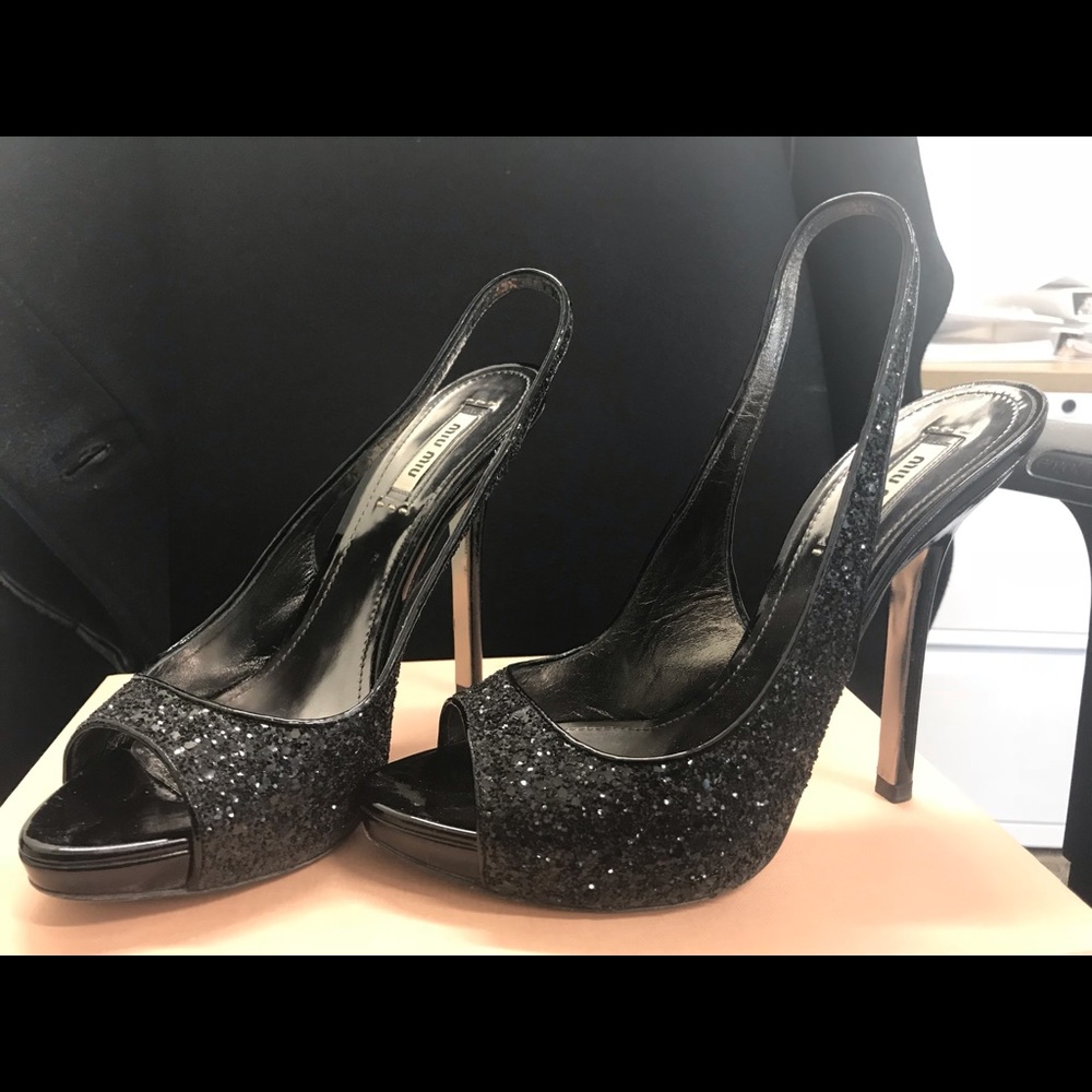 Miu Miu - Beautiful Sparkly Shoes - Size 8.5